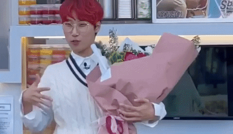 hyeontae giphygifmaker GIF
