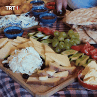 Hungry Morning GIF by TRT