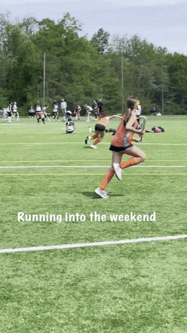 totaldutch running weekend fieldhockey running into the weekend GIF