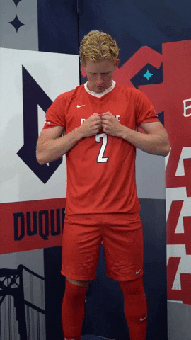 Soccer GIF by GoDuquesne