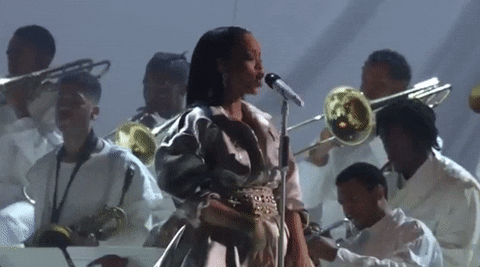 rihanna GIF by 2017 MTV Video Music Awards