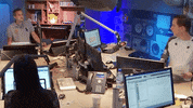 studio boos GIF by NPO Radio 2