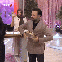 Wedding Win GIF by TRT