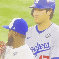 corrylee94 excuse me um dodgers what was that GIF