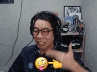Looksam GIF