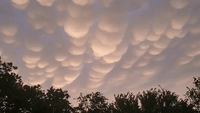 Timelapse Shows Mammatus Clouds Rolling Across Oklahoma Sky