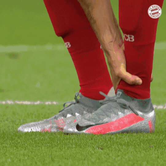 Dfb Pokal Verletzung GIF by FC Bayern Munich