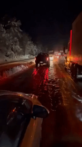 Hundreds of Motorists Trapped Overnight on I-95 in Virginia