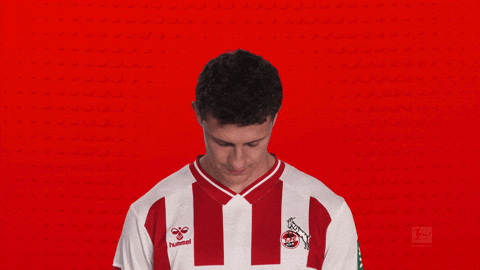Football Look Up GIF by Bundesliga