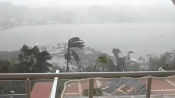 Wind Lashes Dominican Republic as Hurricane Maria Passes Through