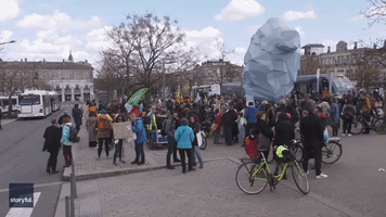 Protesters March in Bordeaux to Demand Action Against Climate Change