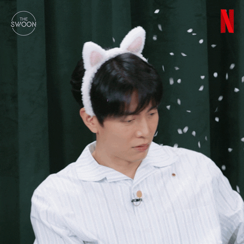 Korean Drama What GIF by Netflix K-Content