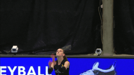 Get Ready Wow GIF by Volleyball World