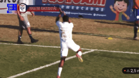 rosario3 giphygifmaker GIF