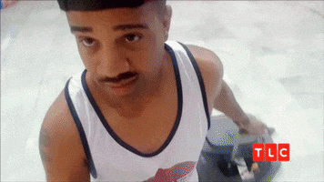 90 Day Fiance Airport GIF by TLC