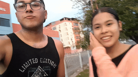giphy.gif