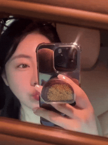 두꽁트 GIF