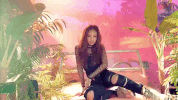 k-pop jennie GIF