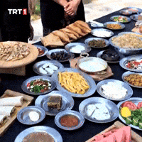 Breakfast Wow GIF by TRT