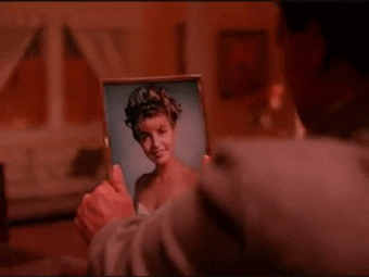 giphy Najsłynniejsze filmowe królowe balu – TOP 5