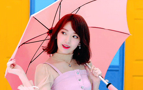 iz*one sakura GIF