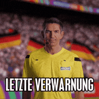 Schiri Gelbe Karte GIF by HARIBO Deutschland