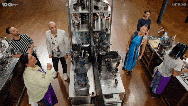 Australia Hello GIF by MasterChefAU