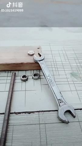 comment-economiser giphyupload GIF