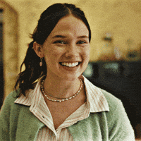 Cruisified smile beef cailee spaeny beef season 2 GIF