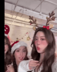 Oombam GIF