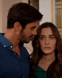 Drama Abrazo GIF