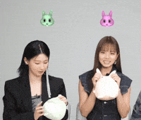 Idol Miyeon GIF
