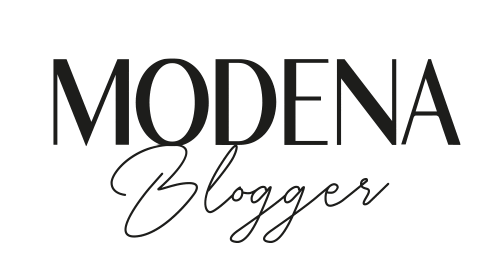 Blogger Sticker by CEMA NEXT