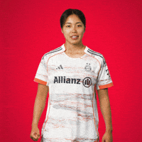 Football Soccer GIF by FC Bayern Women