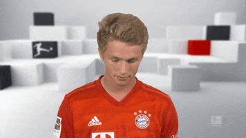 Fc Bayern Smiling GIF by Bundesliga