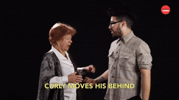 Curly Moves His Behind