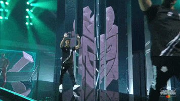 League Of Legends Hello GIF by G2 Esports