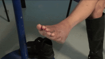 feet pat tomasulo GIF by WGN Morning News