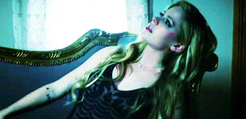 avril lavigne GIF