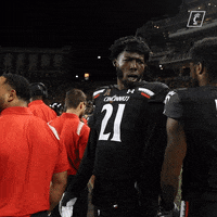 College Football What GIF by Cincinnati Bearcats