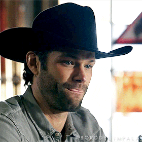 aborddelimpala giphyupload tongue jared padalecki walker GIF
