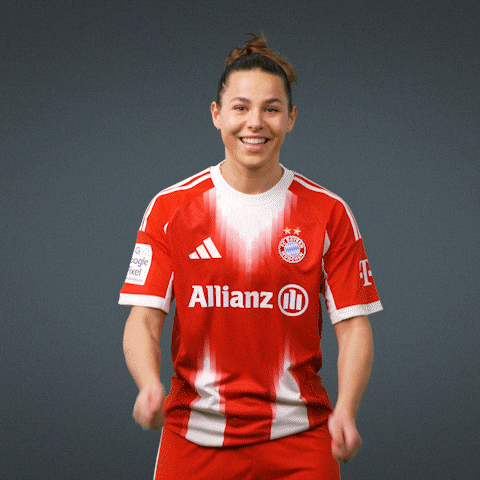 Football Soccer GIF by FC Bayern Women