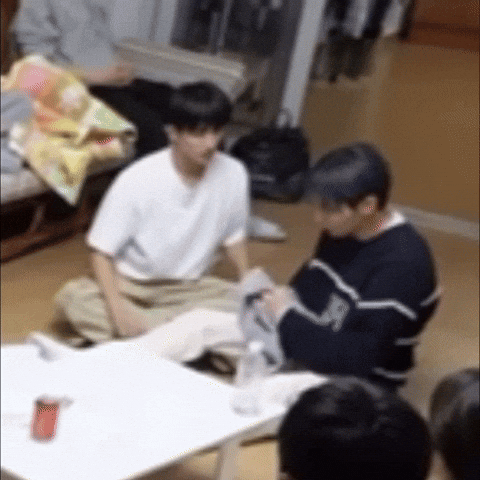 Going Seventeen Boo GIF