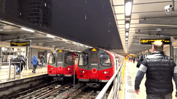 London Station Soaked by Early-Morning Rain as Met Office Issues Yellow Warning