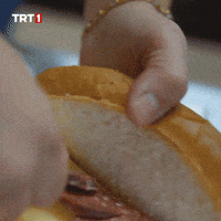 Hungry Breakfast GIF by TRT