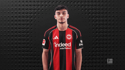 Eintracht Frankfurt Hello GIF by Bundesliga