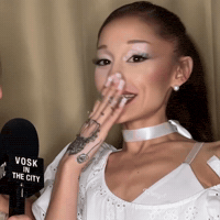 Ariana Grande Dancing GIF