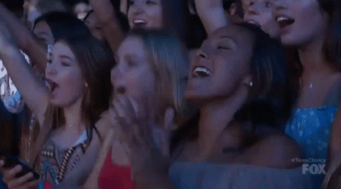 Clap Freaking Out GIF by FOX Teen Choice