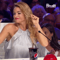 Musica Claudia GIF by Canal 10 Uruguay