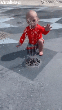 Baby's a Big Fan of Water